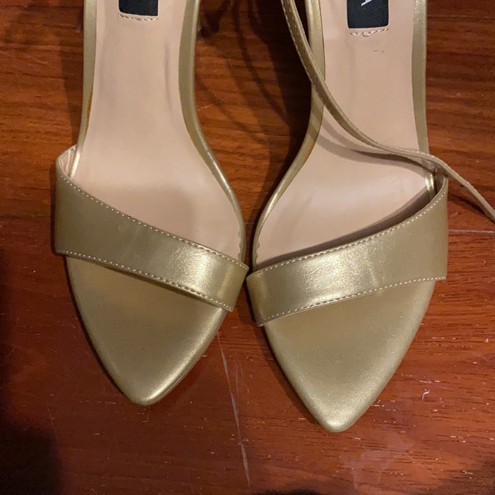 Sandals - Picture 6 of 6